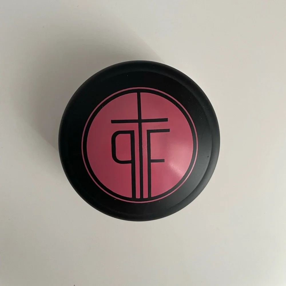 The Perfect Face Cosmetics Picture Perfect‎ Powder Cafe Au Lait Y14 - Deep